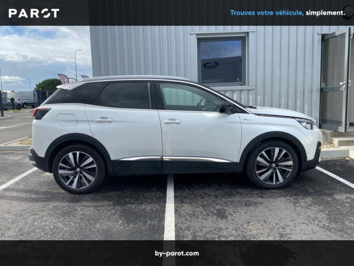 Peugeot 3008 Hybrid4 300 e-EAT8 GT