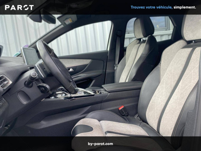 Peugeot 3008 Hybrid4 300 e-EAT8 GT