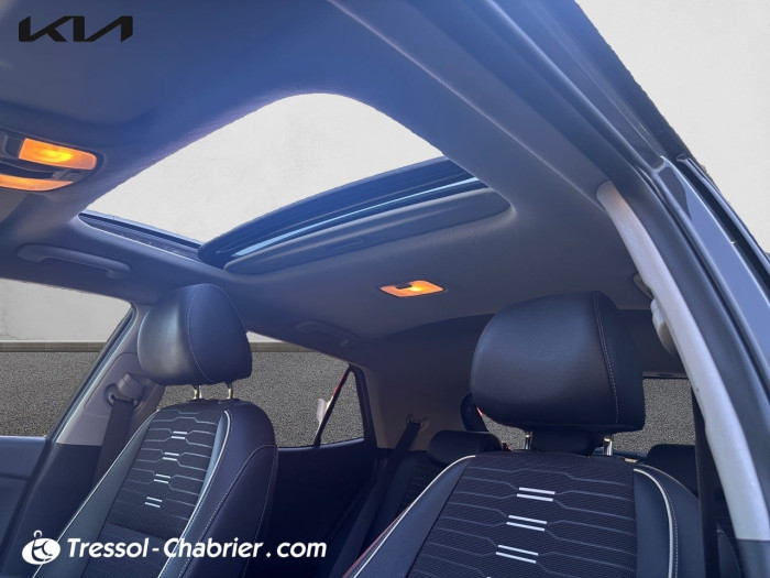 Kia Stonic 1.0 T-GDi 120 ch MHEV DCT7 GT Line Premium