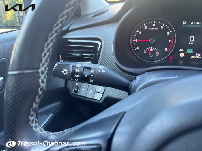 Kia Stonic 1.0 T-GDi 120 ch MHEV DCT7 GT Line Premium