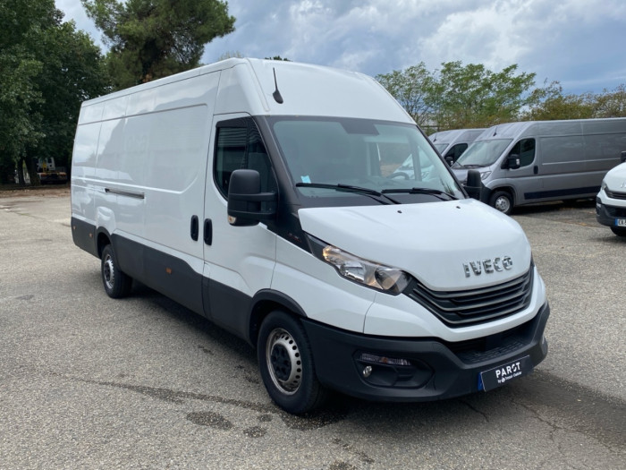 IVECO Daily 35S Fg 35S18H V16