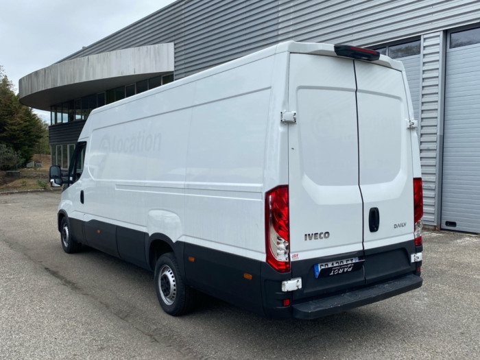 IVECO Daily 35S Fg 35S18H V16
