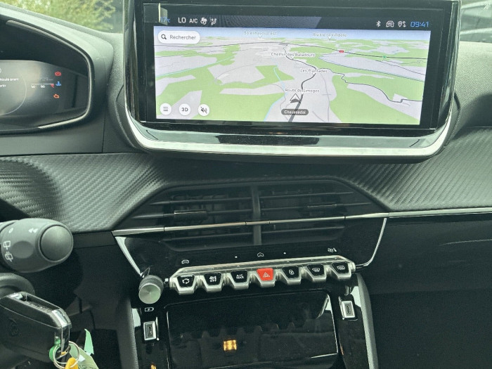 Peugeot 208 100 S&S BVM6 Allure