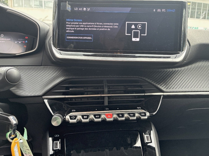 Peugeot 208 100 S&S BVM6 Allure
