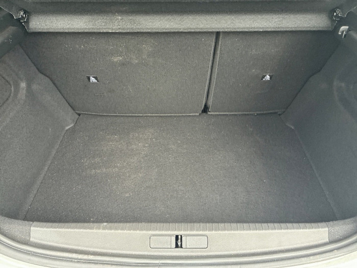 Peugeot 208 100 S&S BVM6 Allure