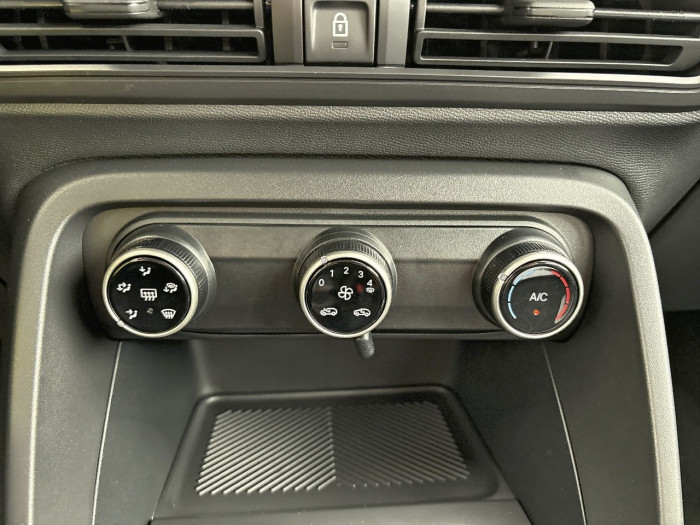 Citroën C3 Nouvelle Turbo 100 ch Manuelle Plus