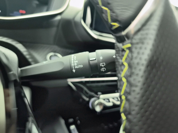 Peugeot 2008 ELECTRIQUE 156 ch 54 kWh GT 08 ANS ALLURE CARE