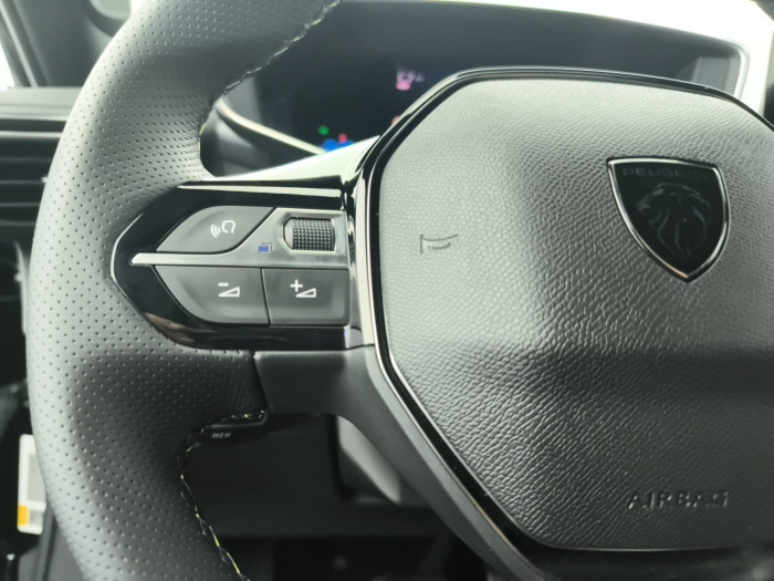 Peugeot 2008 ELECTRIQUE 156 ch 54 kWh GT 08 ANS ALLURE CARE