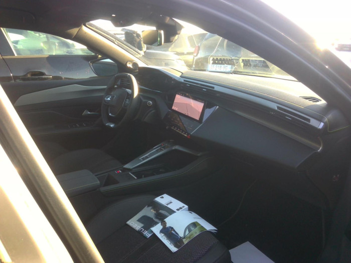Peugeot 308 SW PHEV 225 e-EAT8 GT