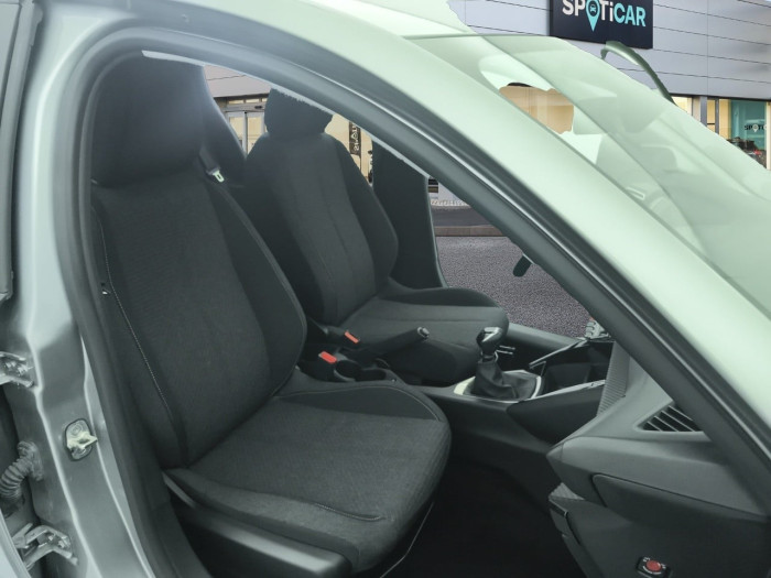 Peugeot 208 PureTech 100 S&S BVM6 GT
