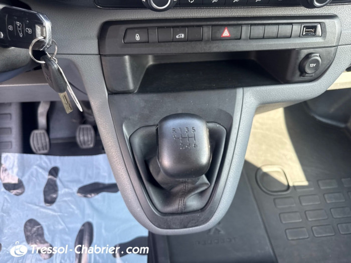Peugeot EXPERT FOURGON FGN TOLE STANDARD 1.5 BLUEHDI 120 S&S BVM6 PREMIUM