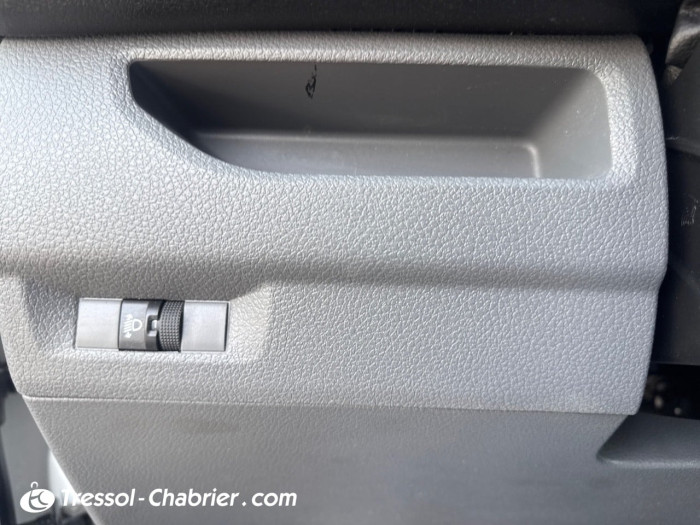 Peugeot EXPERT FOURGON FGN TOLE STANDARD 1.5 BLUEHDI 120 S&S BVM6 PREMIUM