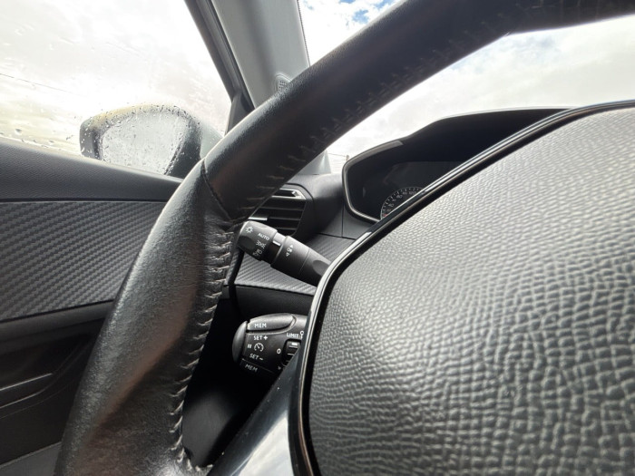 Peugeot 208 Affaire BLUEHDI 100 S&S BVM6 PREMIUM PACK