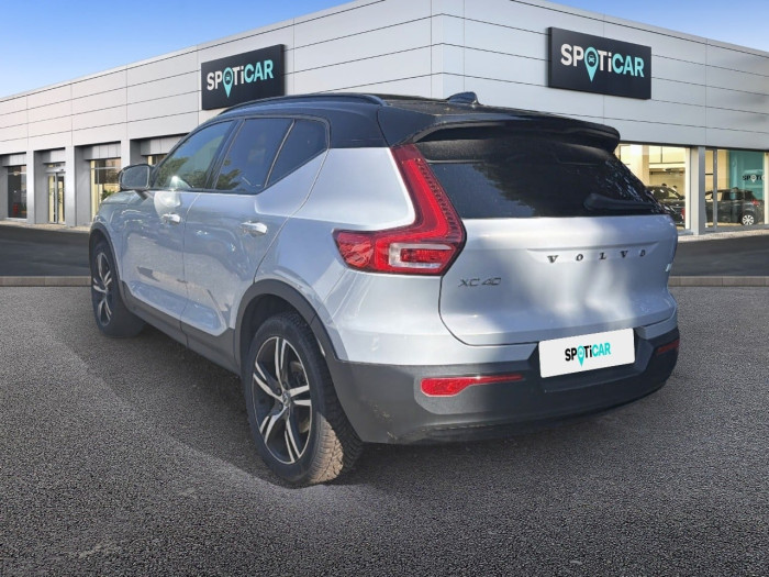 Volvo XC40 T5 Recharge 180+82 ch DCT7 R-Design