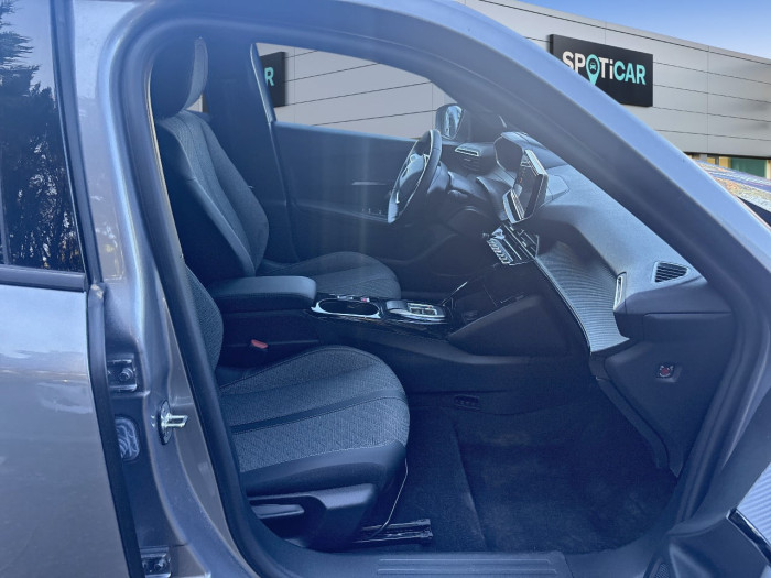 Peugeot 2008 ELECTRIQUE 54 kWh 156 ch Allure
