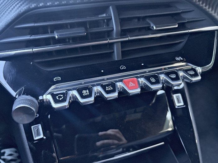 Peugeot 2008 ELECTRIQUE 54 kWh 156 ch Allure