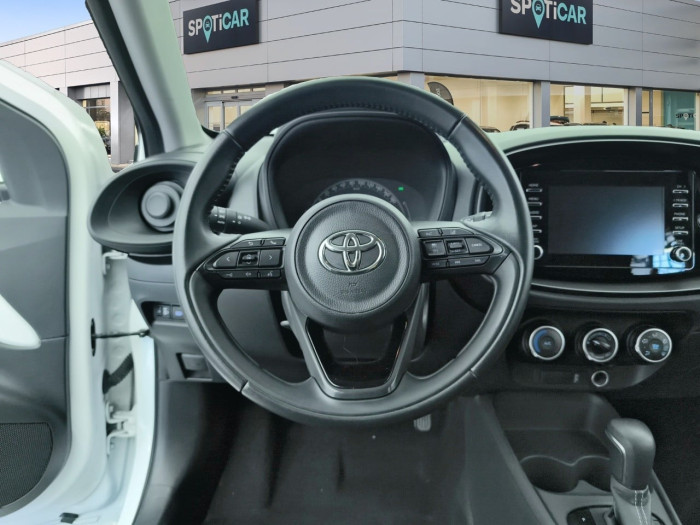 Toyota AYGO X MY23 1.0 VVT-i 72 S-CVT Air Collection