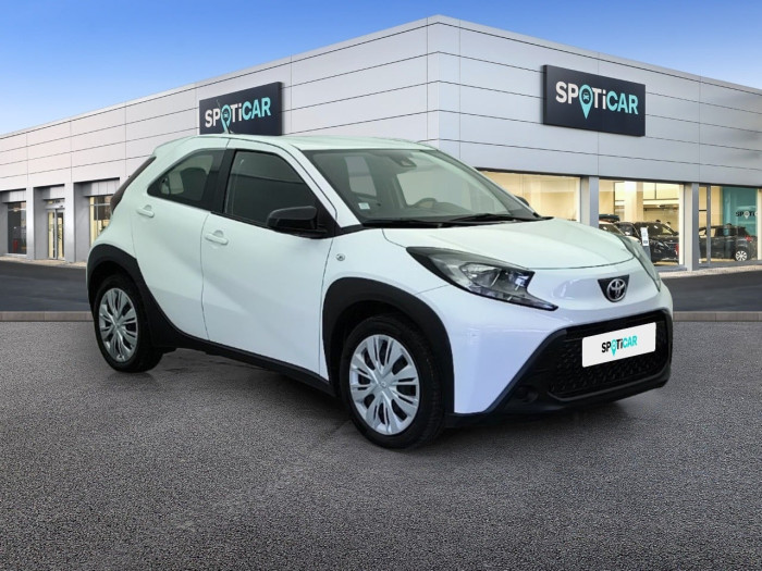 Toyota AYGO X MY23 1.0 VVT-i 72 S-CVT Air Collection