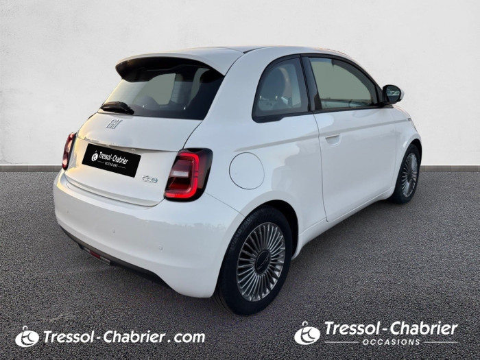 Fiat 500e BERLINE MY22 SERIE 1 STEP 2 500 e 95 ch Icône