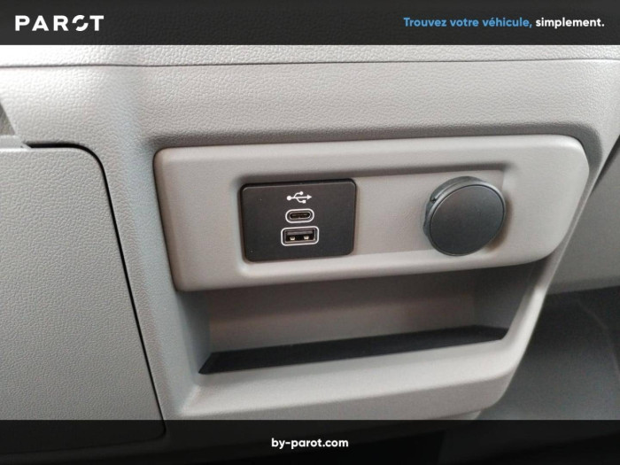 Ford TRANSIT CUSTOM FOURGON Nouveau FGN 320 L1H1 2.5 DURATEC 232 CH PHEV CVT LIMITED