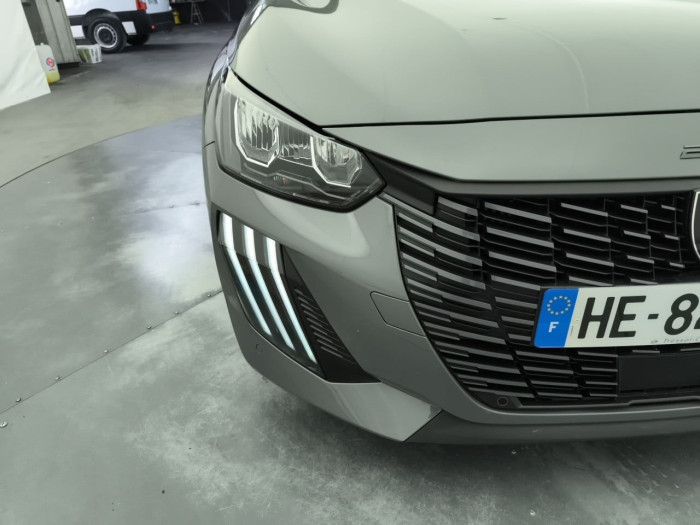 Peugeot 208 Hybrid 100 e-DCS6 Allure