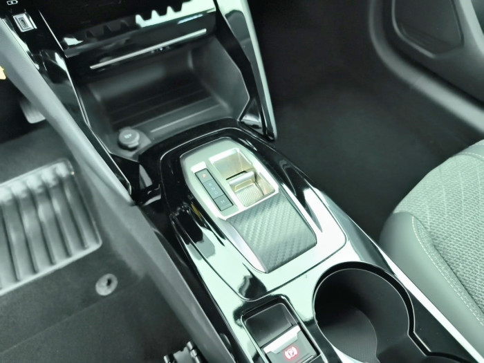 Peugeot 208 Hybrid 100 e-DCS6 Allure