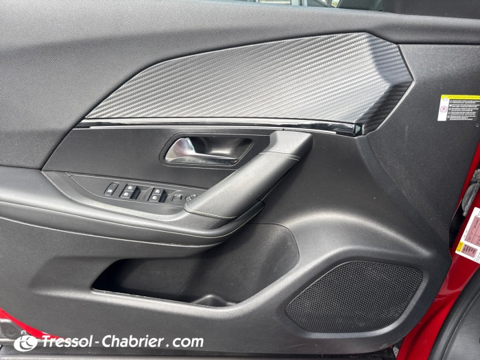 Peugeot 2008 PureTech 130 S&S BVM6 GT