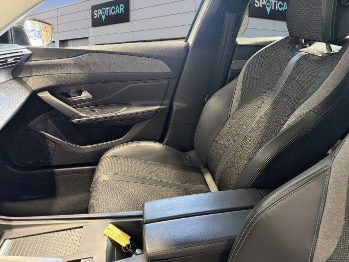 Peugeot 308 PHEV 180 e-EAT8 Allure