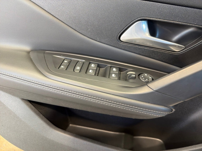 Peugeot 308 PHEV 180 e-EAT8 Allure