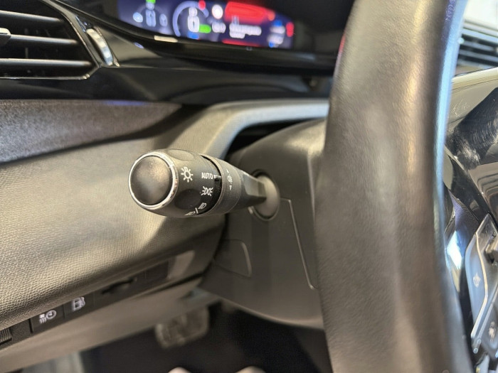 Peugeot 308 PHEV 180 e-EAT8 Allure