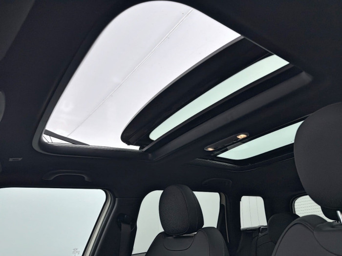 MINI CLUBMAN F54 LCI Cooper 136 ch DKG7 Edition Knightsbridge