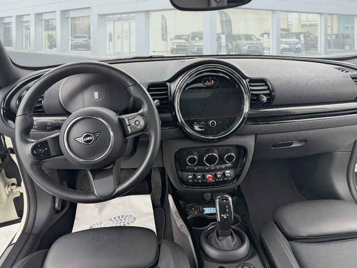MINI CLUBMAN F54 LCI Cooper 136 ch DKG7 Edition Knightsbridge