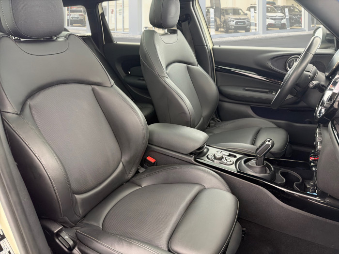 MINI CLUBMAN F54 LCI Cooper 136 ch DKG7 Edition Knightsbridge
