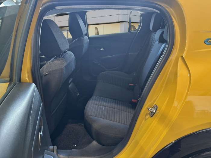 Peugeot 208 ELECTRIQUE 50 kWh 136ch Active