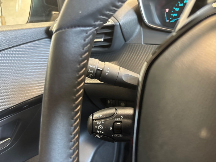 Peugeot 208 ELECTRIQUE 50 kWh 136ch Active