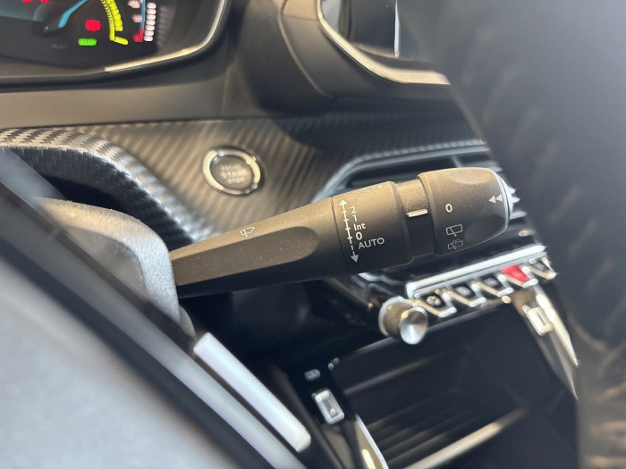Peugeot 208 ELECTRIQUE 50 kWh 136ch Active