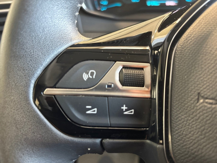 Peugeot 208 ELECTRIQUE 50 kWh 136ch Active