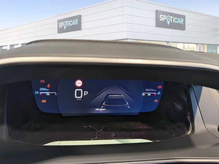 Peugeot 2008 PureTech 130 S&S EAT8 GT