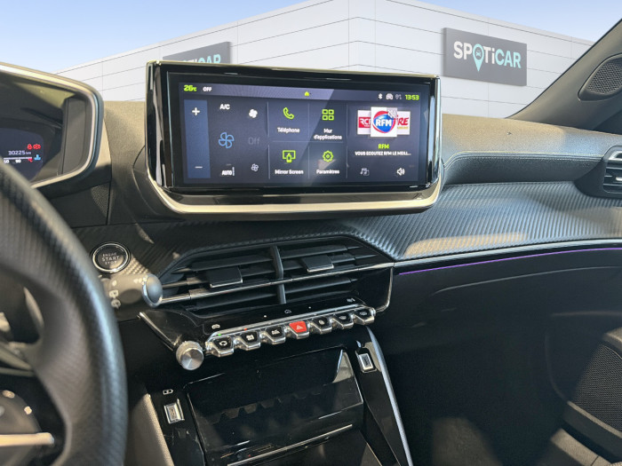 Peugeot 2008 PureTech 130 S&S EAT8 GT