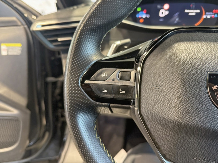 Peugeot 2008 PureTech 130 S&S EAT8 GT