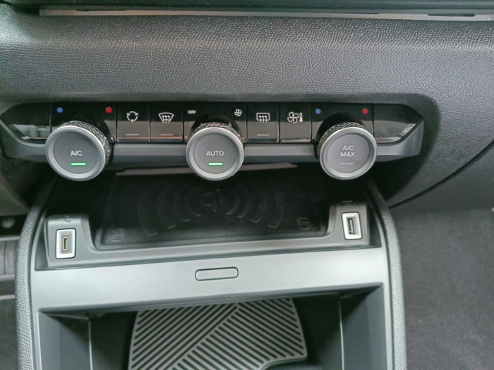 Citroën C4 Hybride 136 e-DCS6 Max