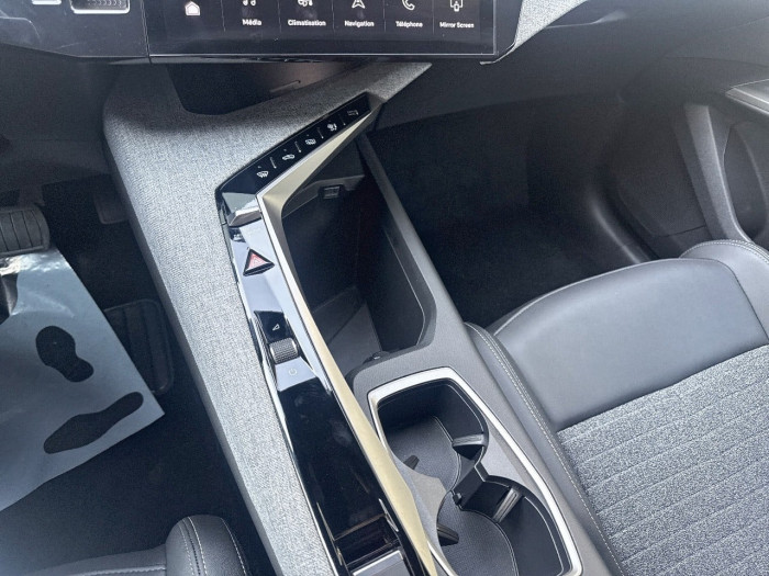Peugeot 5008 Nouveau Hybrid 145 ch e-DCS6 Allure