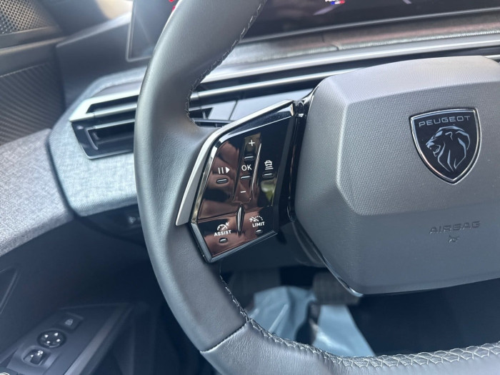 Peugeot 5008 Nouveau Hybrid 145 ch e-DCS6 Allure
