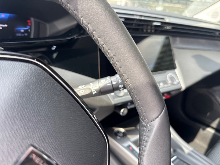 Peugeot 308 BlueHDi 130ch S&S EAT8 Allure