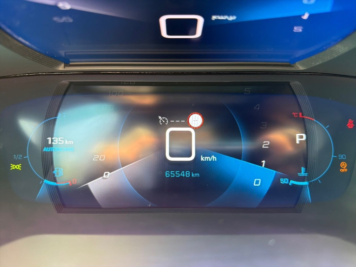Peugeot 2008 PureTech 155 S&S EAT8 GT