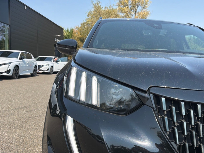 Peugeot 2008 PureTech 155 S&S EAT8 GT