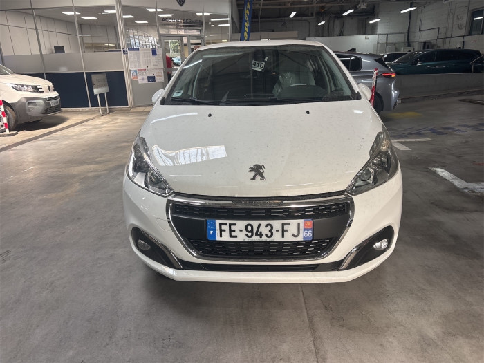 Peugeot 208 PureTech 82ch S&S BVM5 Signature