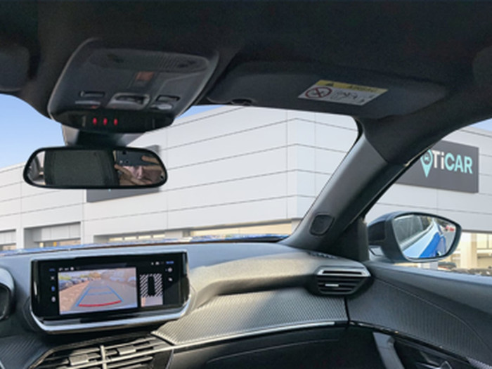 Peugeot 2008 PureTech 130 S&S EAT8 Allure