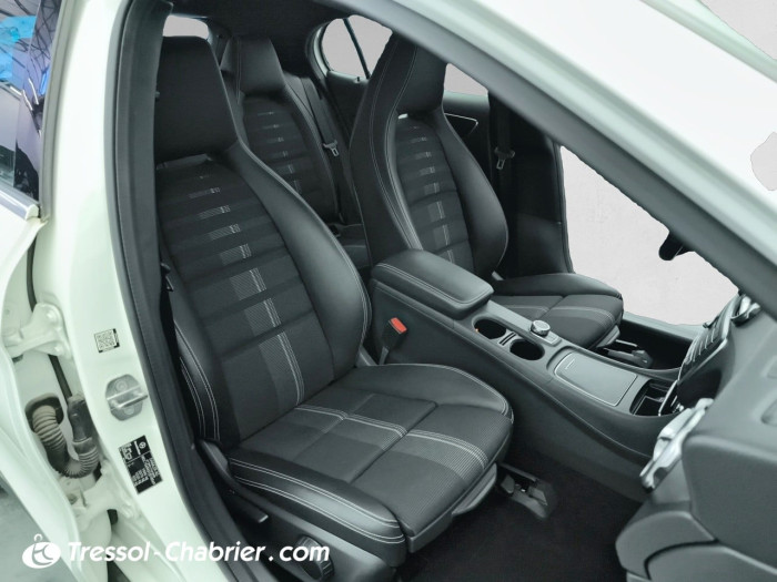 Mercedes GLA 200 7-G DCT Sensation