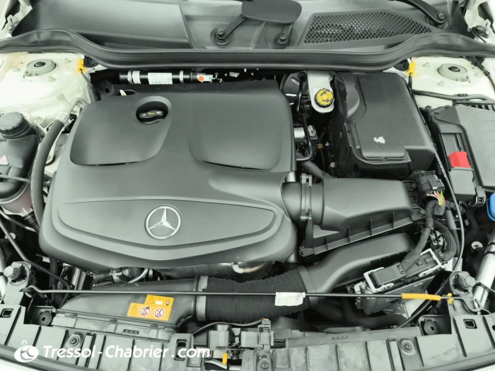 Mercedes GLA 200 7-G DCT Sensation